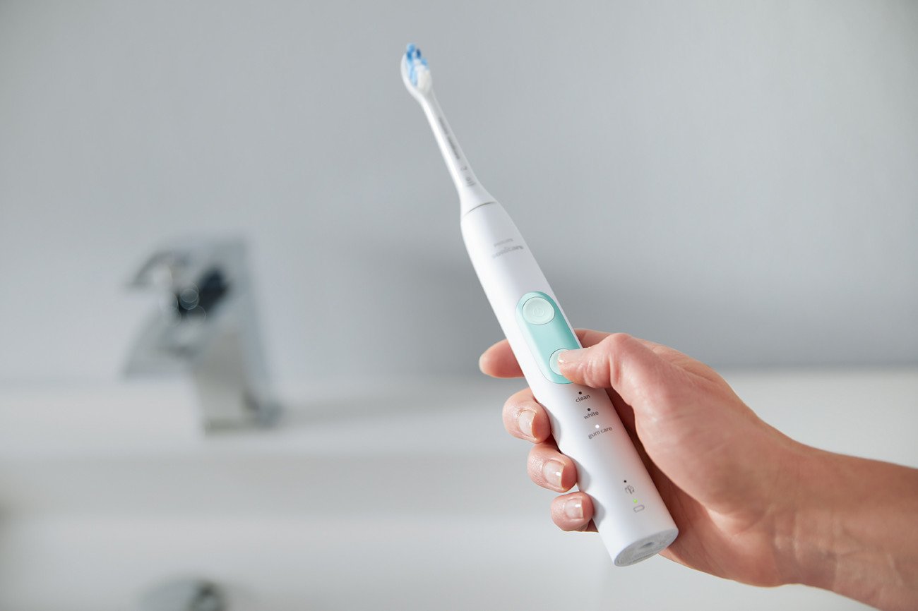 Philips Sonicare ProtectiveClean 5100 Plaque Control, Rechargeable Electric Toothbrush with Pressure Sensor, White Mint